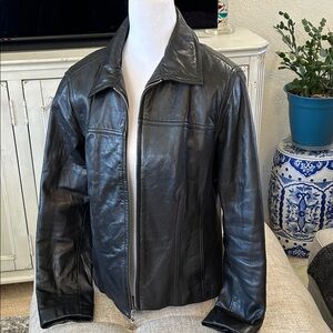 AVANTI CLASSIC HIGH QUALITY GENUINE LEATHER BLACK JACKET SZ M